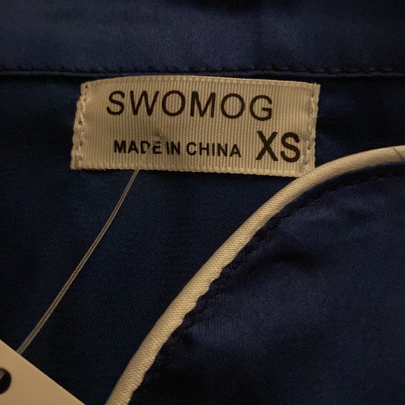 NWT Navy Silk Pajama Set - Picture 4 of 7